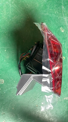 12V OE αριθ. J68-4433020 Chery Tiggo 5X Δικαίο πίσω λυχνίο λυχνίο για λιανική πώληση