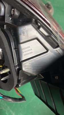 12V OE αριθ. J68-4433020 Chery Tiggo 5X Δικαίο πίσω λυχνίο λυχνίο για λιανική πώληση